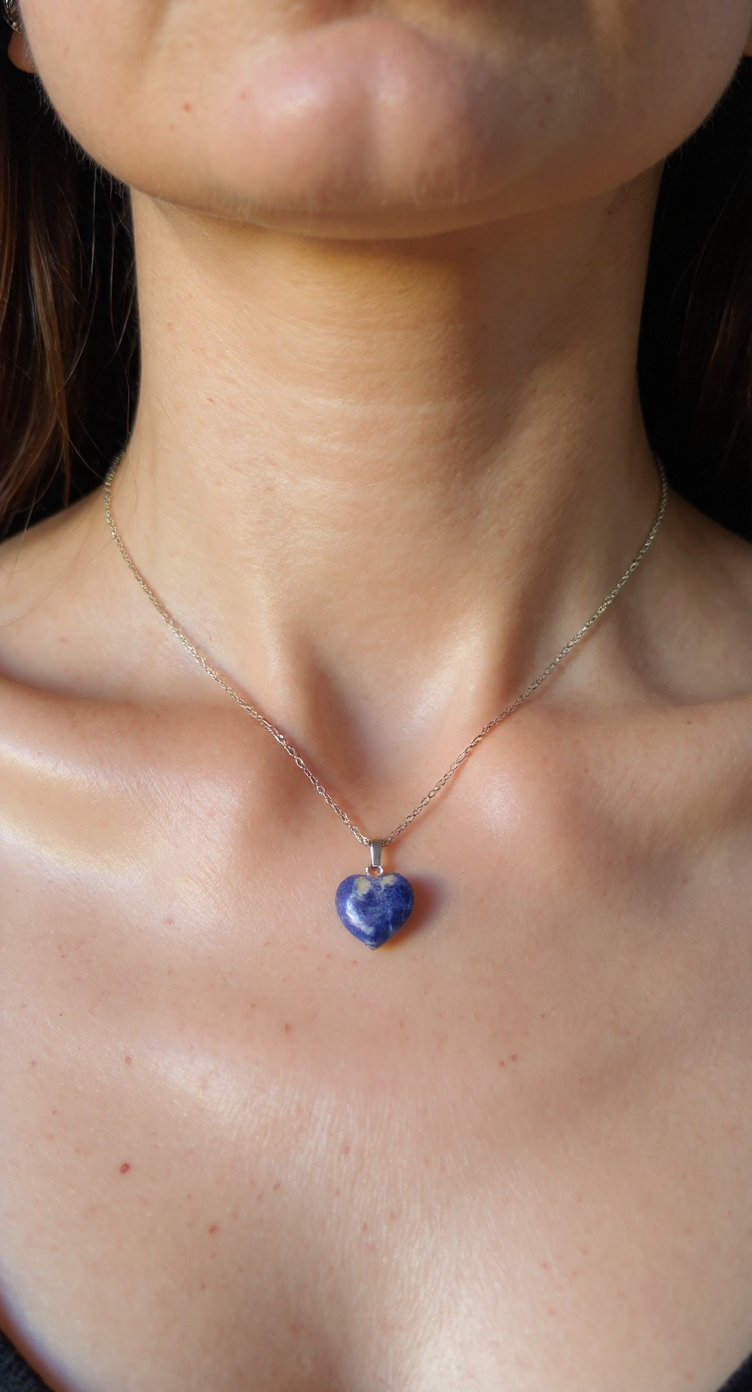 💙 Natural Lapis Lazuli Heart Necklace – Stainless Steel Chain