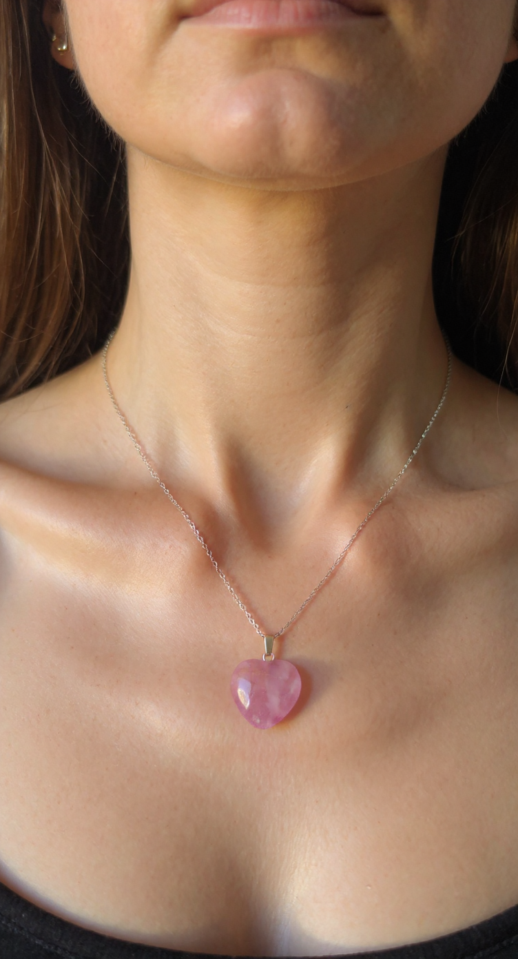 💜 Natural Amethyst Heart Necklace – Stainless Steel Chain